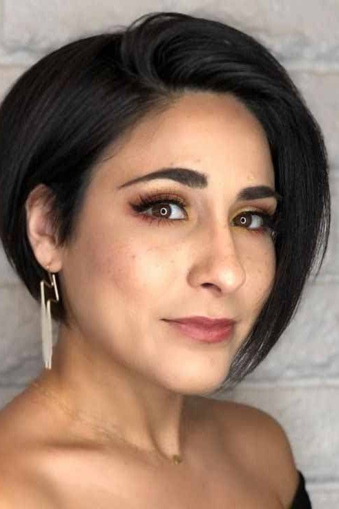Asymmetrical Dark Bob with Polished Finish