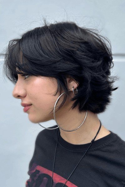 Feathered Layered Cut with Textured Ends