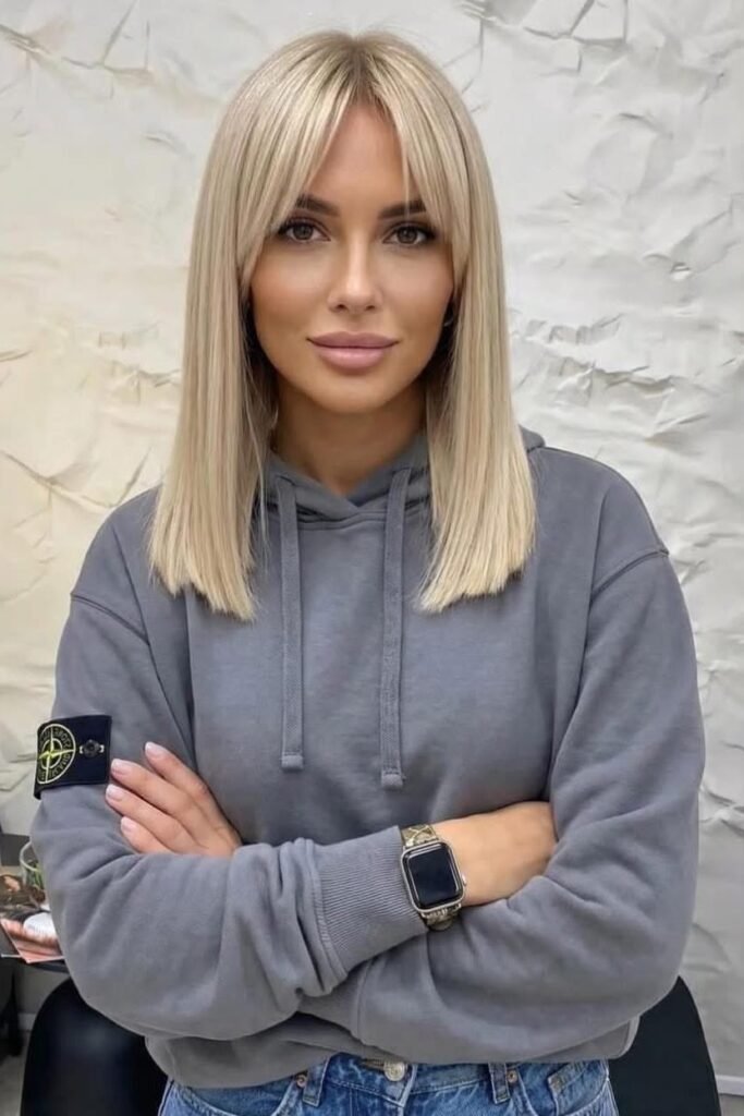Polished Straight Lob with Classic Curtain Bangs