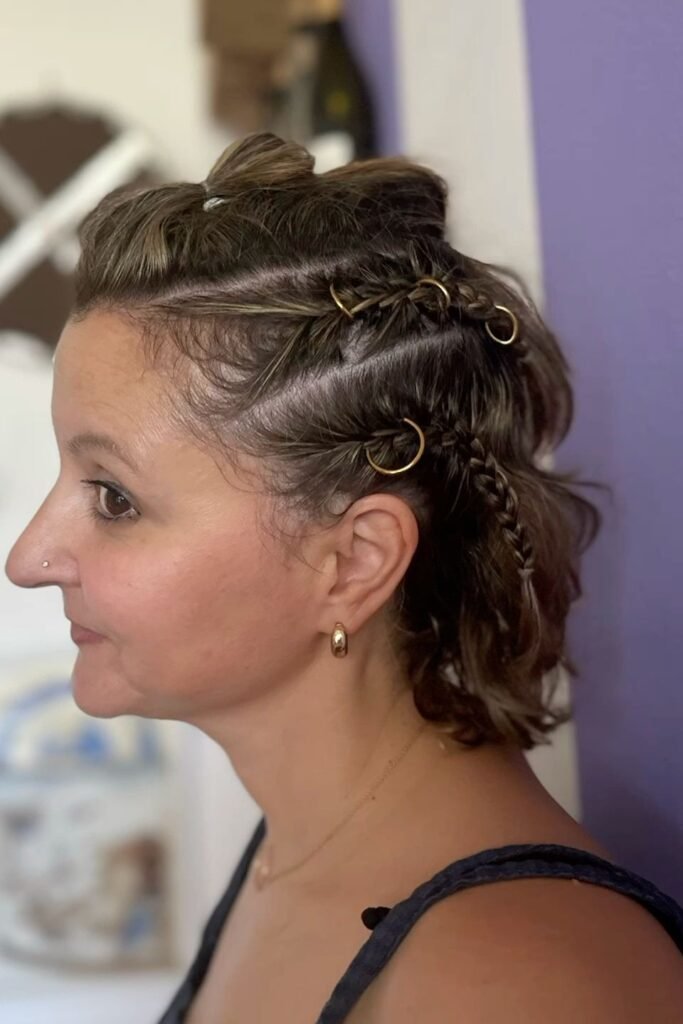 Short Wavy Hair with Side Braids and Gold Ring Accessories