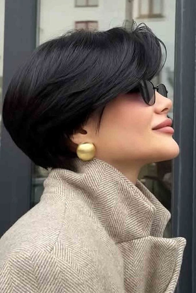 Sleek Dark Rounded Bob with Side-Swept Volume