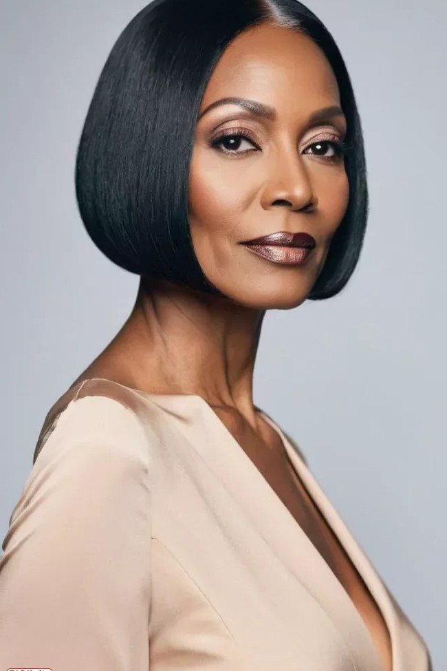 Sleek Minimalist Bob