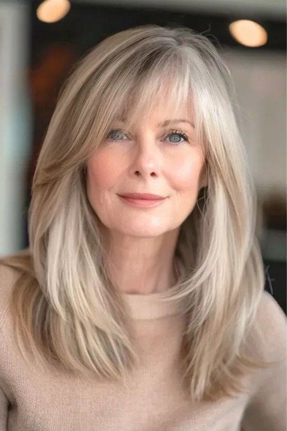 Smooth Shoulder-Length Lob with Face-Framing Layers