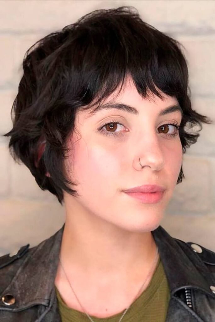 Voluminous Short Cut with Textured Ends