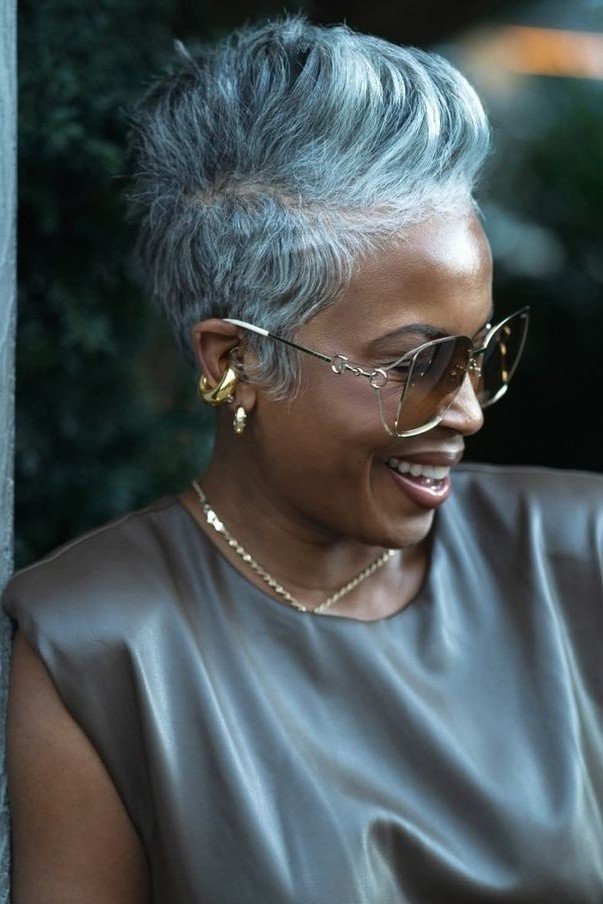 Voluminous Textured Short Cut
