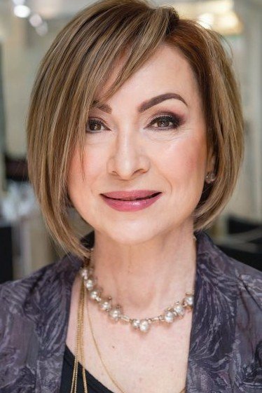 Classic Graduated Bob with Side-Swept Bangs