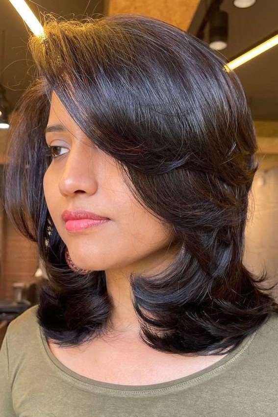 Deep Dark Layered Shoulder-Length Cut