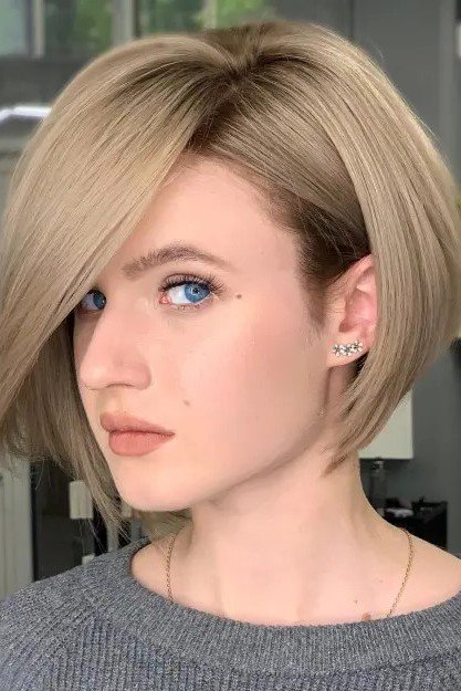 Sleek Asymmetrical Bob with Deep Side Part