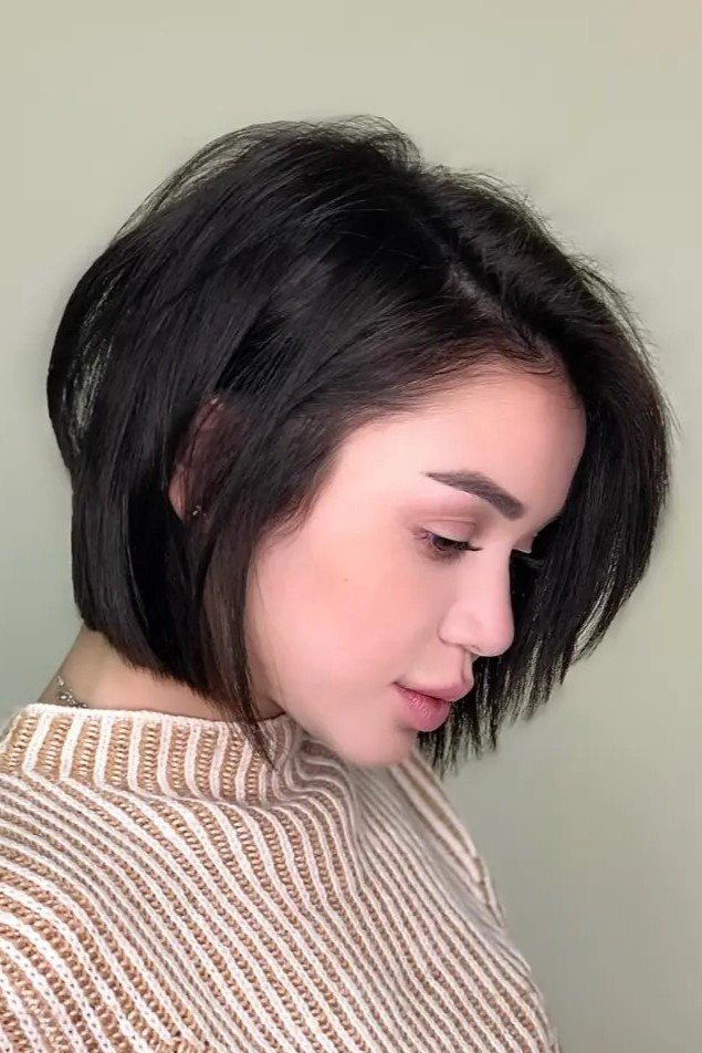 Sleek Dark Bob with Side Part