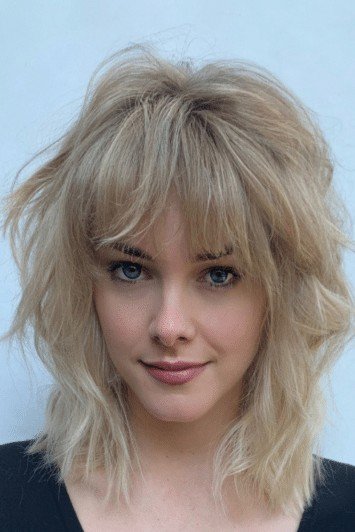 Textured Shaggy Bob with Curtain Bangs
