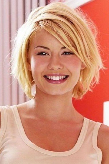 Tousled Blonde Bob with Side Swept Bangs