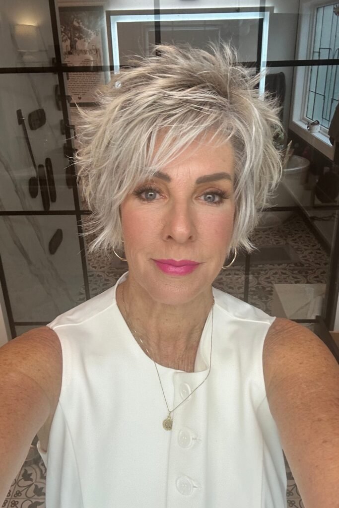 Tousled Layered Bob with Soft Highlights