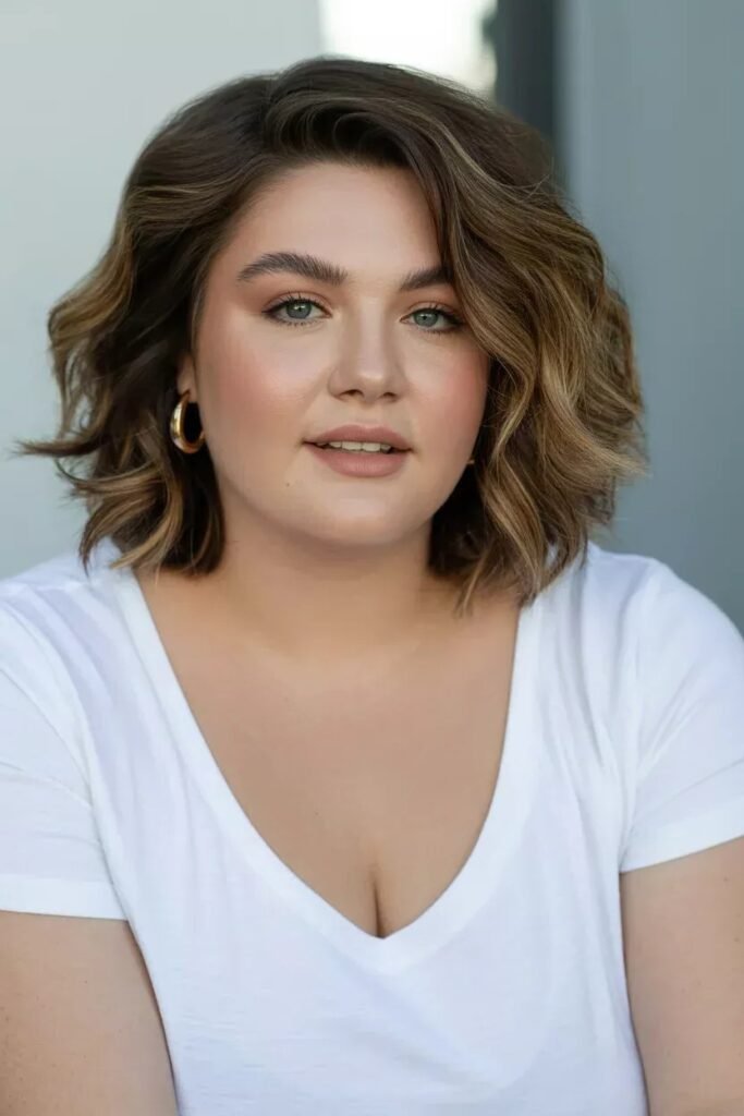 Warm Brown Layered Bob with Subtle Highlights