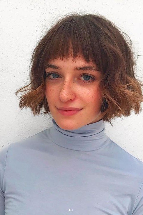 Wavy Bob with Short Bangs and Face-Framing Texture