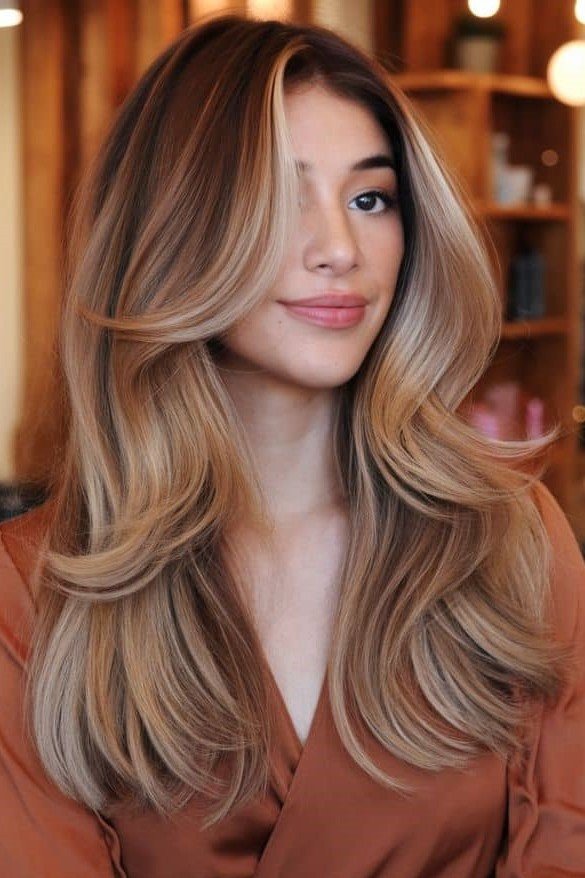 Caramel Brown Long Layered Hair with Face-Framing Money Piece Highlights