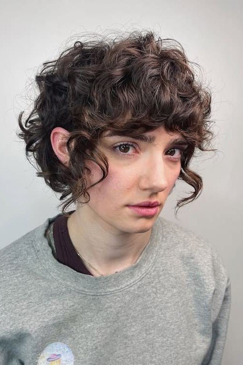 Choppy Wavy Crop with Soft Face-Framing Curls