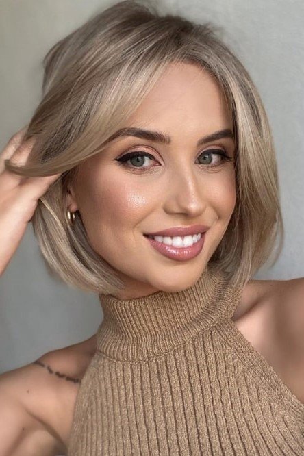 Sleek Ash Blonde Bob with Center Parting