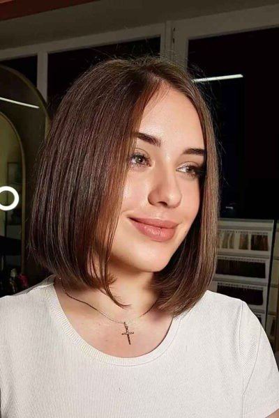 Sleek Straight Bob with Center Parting
