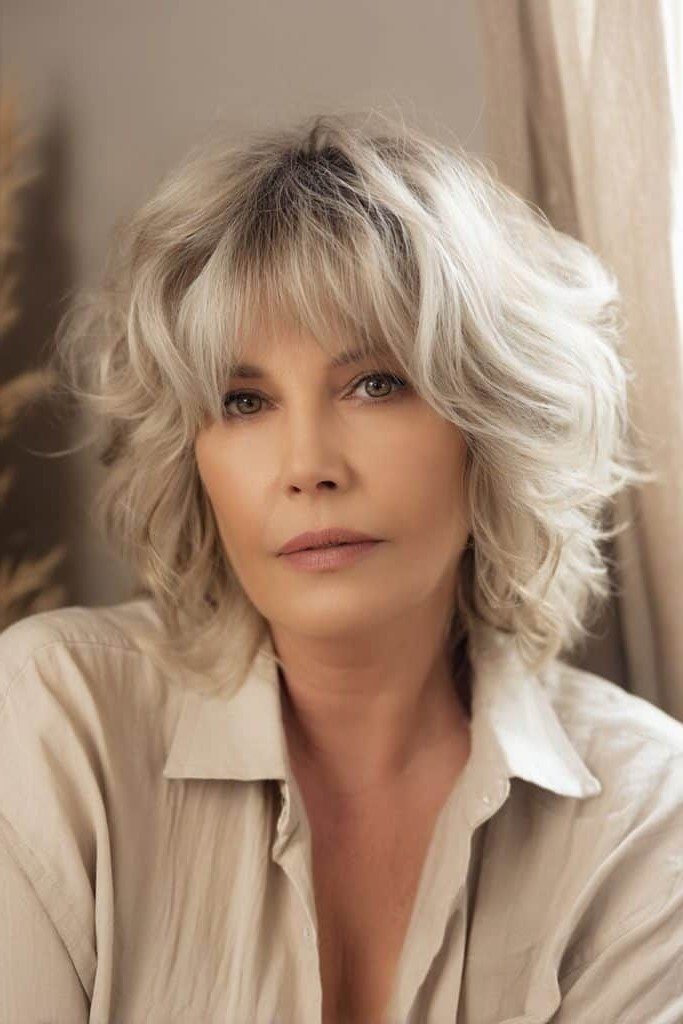 Soft Wavy Shag Bob with Textured Fringe