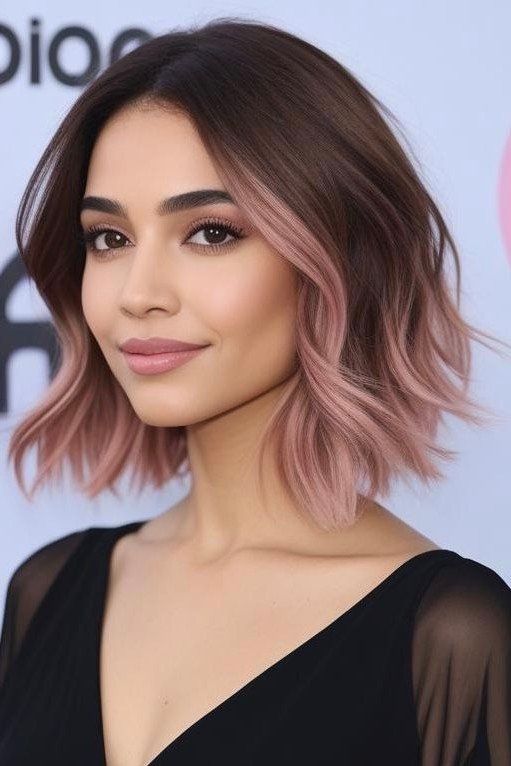 Wavy Bob with Subtle Pink Undone Highlights